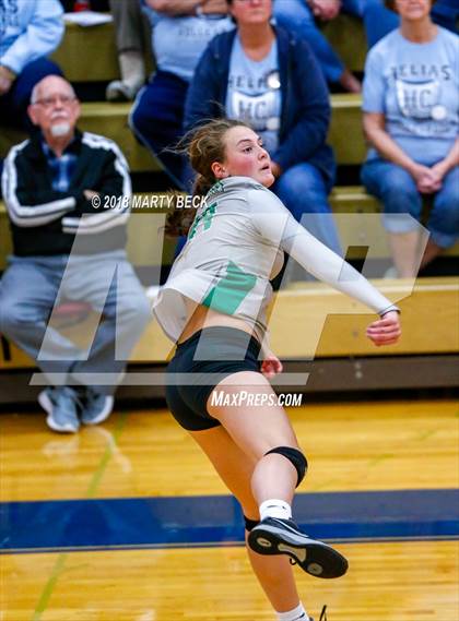 Thumbnail 3 in Blair Oaks vs Helias (MSHSAA D9 Final) photogallery.