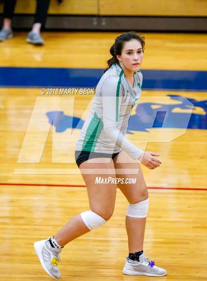 Thumbnail 3 in Blair Oaks vs Helias (MSHSAA D9 Final) photogallery.