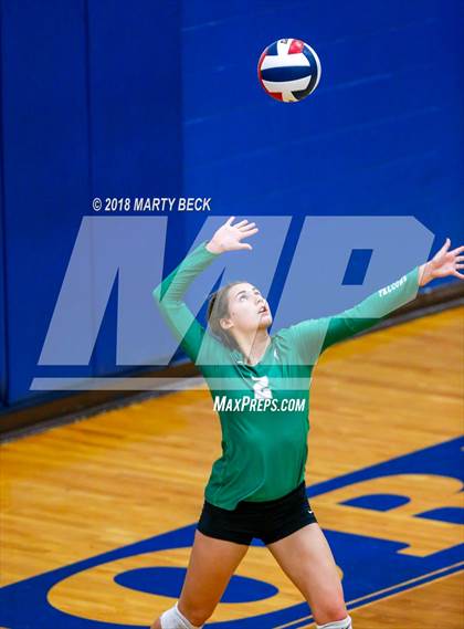 Thumbnail 2 in Blair Oaks vs Helias (MSHSAA D9 Final) photogallery.