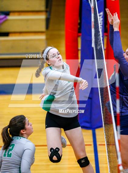 Thumbnail 3 in Blair Oaks vs Helias (MSHSAA D9 Final) photogallery.