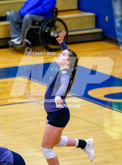 Thumbnail 1 in Blair Oaks vs Helias (MSHSAA D9 Final) photogallery.