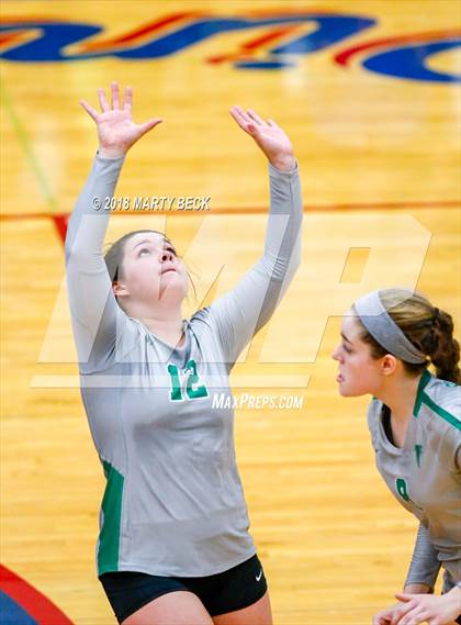 Thumbnail 3 in Blair Oaks vs Helias (MSHSAA D9 Final) photogallery.