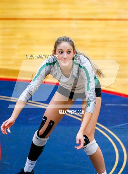 Thumbnail 2 in Blair Oaks vs Helias (MSHSAA D9 Final) photogallery.