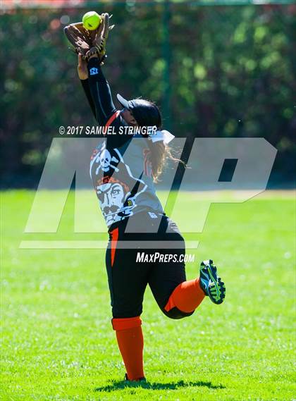 Thumbnail 2 in Granada vs. Pittsburg (HASA Invitational) photogallery.