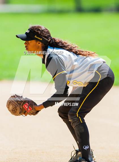Thumbnail 3 in Granada vs. Pittsburg (HASA Invitational) photogallery.
