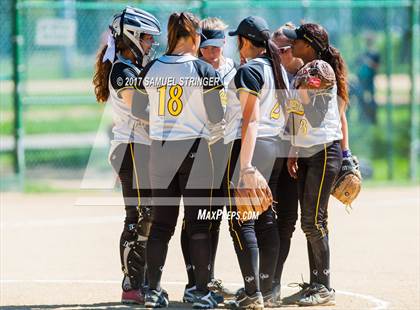 Thumbnail 2 in Granada vs. Pittsburg (HASA Invitational) photogallery.