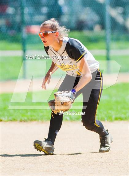Thumbnail 3 in Granada vs. Pittsburg (HASA Invitational) photogallery.