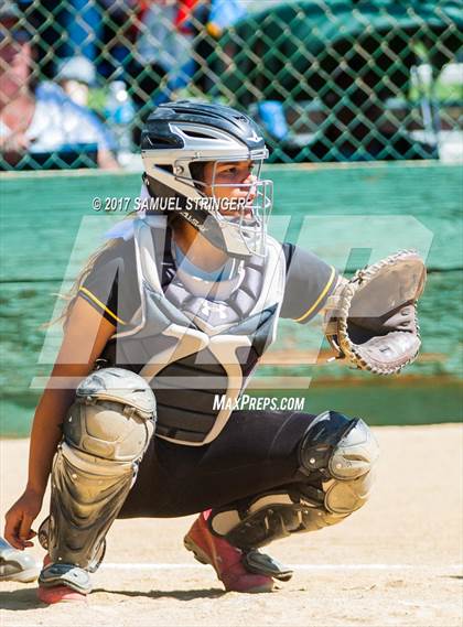 Thumbnail 3 in Granada vs. Pittsburg (HASA Invitational) photogallery.