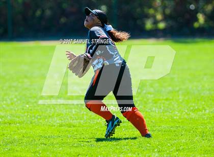 Thumbnail 3 in Granada vs. Pittsburg (HASA Invitational) photogallery.