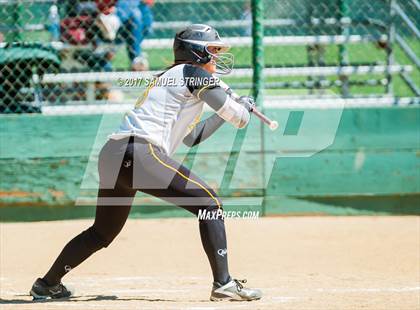 Thumbnail 2 in Granada vs. Pittsburg (HASA Invitational) photogallery.