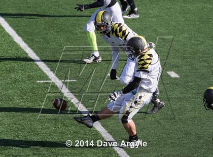 Thumbnail 1 in Rich vs. Diamond Ranch Academy (UHSAA 1A Final) photogallery.