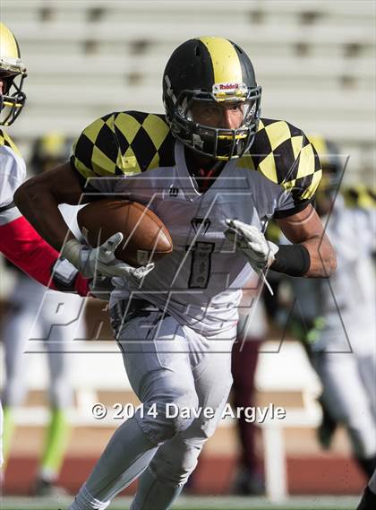 Thumbnail 1 in Rich vs. Diamond Ranch Academy (UHSAA 1A Final) photogallery.