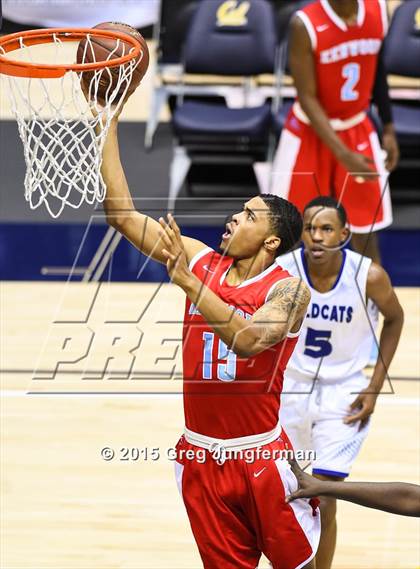 Thumbnail 1 in Oakland vs. Kenwood (Oakland Legends Classic) photogallery.