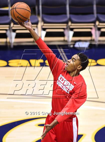 Thumbnail 2 in Oakland vs. Kenwood (Oakland Legends Classic) photogallery.