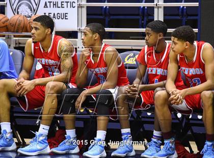 Thumbnail 3 in Oakland vs. Kenwood (Oakland Legends Classic) photogallery.
