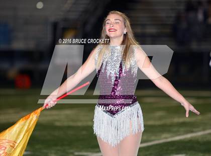 Thumbnail 1 in Mt. Vernon vs. White Oak (3A Div.1 Region 2 Bi-District Final) photogallery.