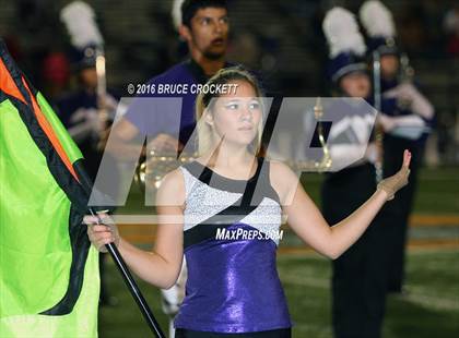 Thumbnail 2 in Mt. Vernon vs. White Oak (3A Div.1 Region 2 Bi-District Final) photogallery.