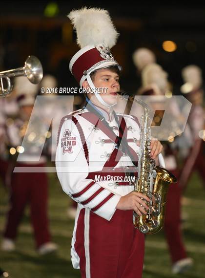 Thumbnail 2 in Mt. Vernon vs. White Oak (3A Div.1 Region 2 Bi-District Final) photogallery.