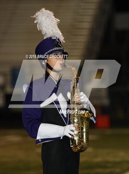 Thumbnail 3 in Mt. Vernon vs. White Oak (3A Div.1 Region 2 Bi-District Final) photogallery.