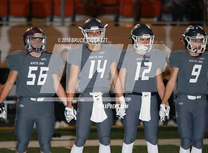 Thumbnail 3 in Mt. Vernon vs. White Oak (3A Div.1 Region 2 Bi-District Final) photogallery.