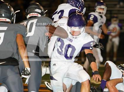 Thumbnail 1 in Mt. Vernon vs. White Oak (3A Div.1 Region 2 Bi-District Final) photogallery.