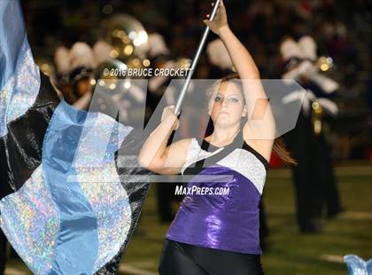 Thumbnail 2 in Mt. Vernon vs. White Oak (3A Div.1 Region 2 Bi-District Final) photogallery.