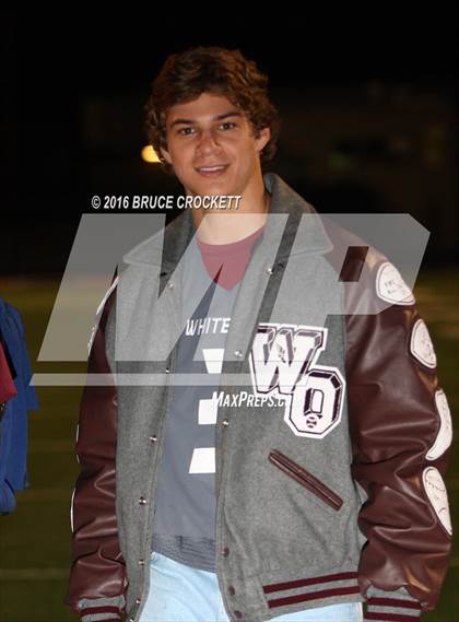Thumbnail 3 in Mt. Vernon vs. White Oak (3A Div.1 Region 2 Bi-District Final) photogallery.