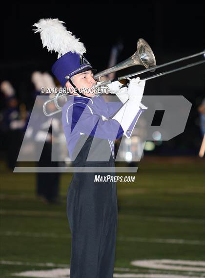 Thumbnail 2 in Mt. Vernon vs. White Oak (3A Div.1 Region 2 Bi-District Final) photogallery.