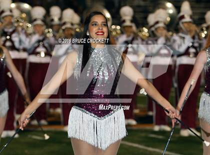 Thumbnail 1 in Mt. Vernon vs. White Oak (3A Div.1 Region 2 Bi-District Final) photogallery.