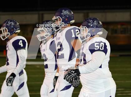 Thumbnail 1 in Mt. Vernon vs. White Oak (3A Div.1 Region 2 Bi-District Final) photogallery.