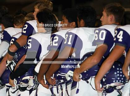Thumbnail 3 in Mt. Vernon vs. White Oak (3A Div.1 Region 2 Bi-District Final) photogallery.