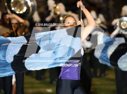 Thumbnail 3 in Mt. Vernon vs. White Oak (3A Div.1 Region 2 Bi-District Final) photogallery.