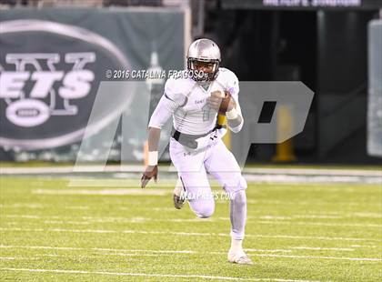 Thumbnail 3 in Paramus Catholic vs. St. Peter's Prep (NJSIAA Non-Public Group 4 Final) photogallery.