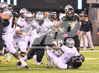 Thumbnail 1 in Paramus Catholic vs. St. Peter's Prep (NJSIAA Non-Public Group 4 Final) photogallery.