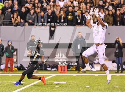 Thumbnail 2 in Paramus Catholic vs. St. Peter's Prep (NJSIAA Non-Public Group 4 Final) photogallery.