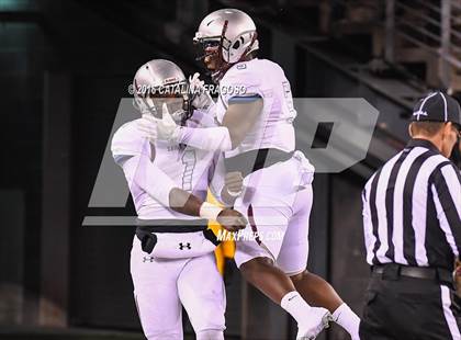Thumbnail 3 in Paramus Catholic vs. St. Peter's Prep (NJSIAA Non-Public Group 4 Final) photogallery.