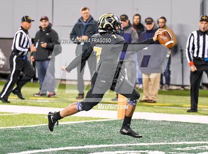 Thumbnail 2 in Paramus Catholic vs. St. Peter's Prep (NJSIAA Non-Public Group 4 Final) photogallery.