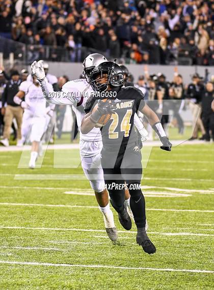 Thumbnail 3 in Paramus Catholic vs. St. Peter's Prep (NJSIAA Non-Public Group 4 Final) photogallery.