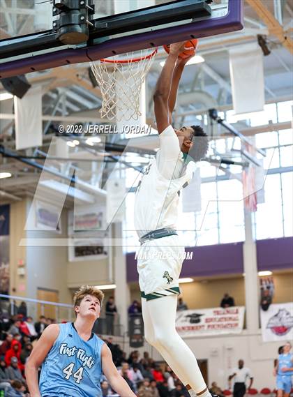 Thumbnail 2 in First Flight vs Northwood (John Wall Holiday Invitational) photogallery.