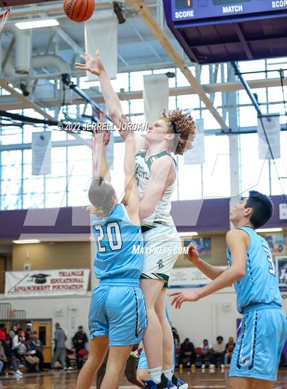 Thumbnail 2 in First Flight vs Northwood (John Wall Holiday Invitational) photogallery.