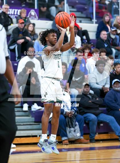 Thumbnail 1 in First Flight vs Northwood (John Wall Holiday Invitational) photogallery.