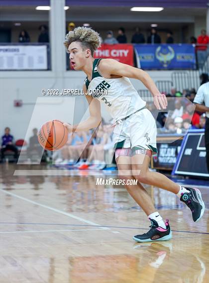 Thumbnail 1 in First Flight vs Northwood (John Wall Holiday Invitational) photogallery.