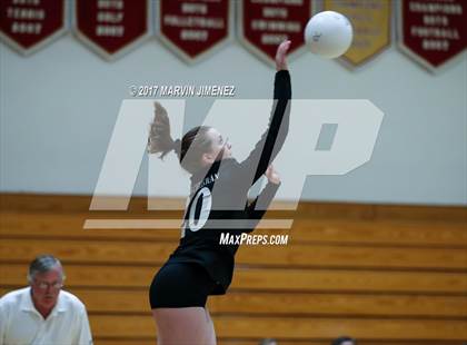 Thumbnail 2 in Oaks Christian vs Calabasas photogallery.