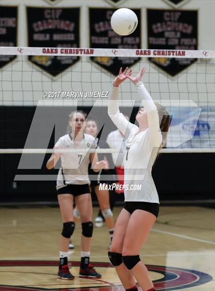 Thumbnail 2 in Oaks Christian vs Calabasas photogallery.