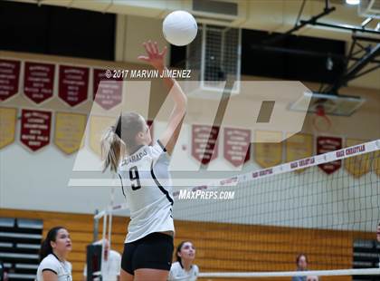 Thumbnail 1 in Oaks Christian vs Calabasas photogallery.