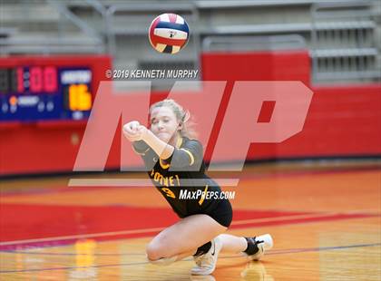 Thumbnail 2 in Midlothian vs Forney (UIL 5A Regional Quarterfinal) photogallery.
