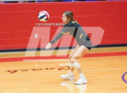 Thumbnail 2 in Midlothian vs Forney (UIL 5A Regional Quarterfinal) photogallery.