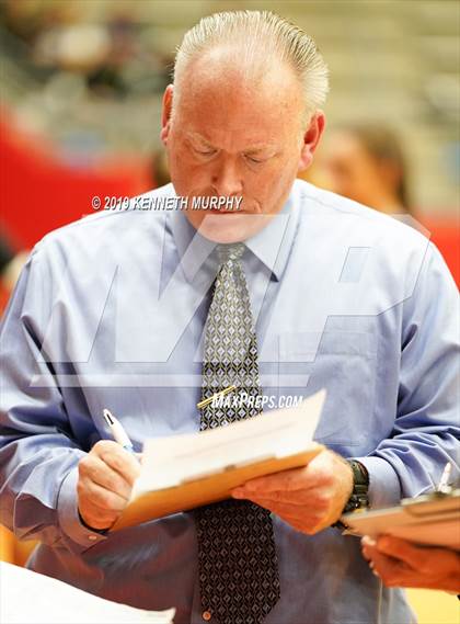 Thumbnail 3 in Midlothian vs Forney (UIL 5A Regional Quarterfinal) photogallery.