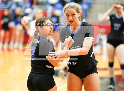 Thumbnail 1 in Midlothian vs Forney (UIL 5A Regional Quarterfinal) photogallery.
