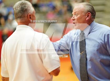 Thumbnail 2 in Midlothian vs Forney (UIL 5A Regional Quarterfinal) photogallery.